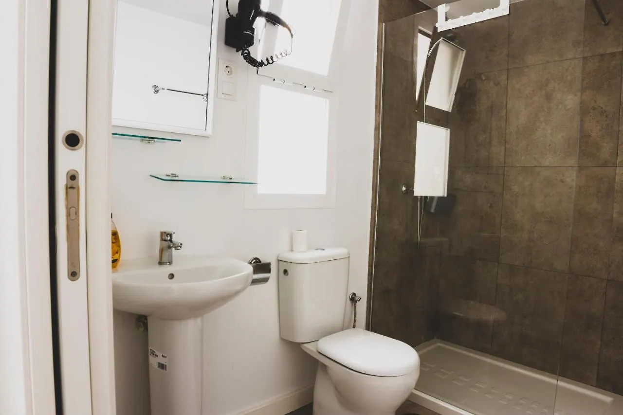Apartment Cdz - Botica, Encantador Apartamento En Pleno Centro Historico Cadiz Spain
